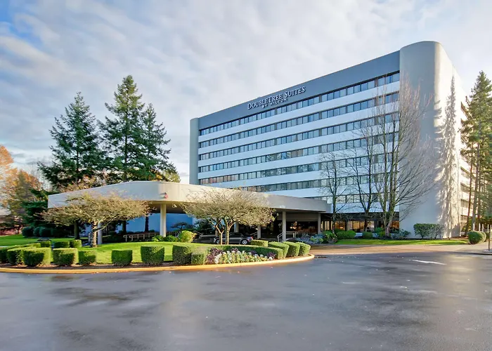 Doubletree Suites By Hilton Seattle Airport/Southcenter